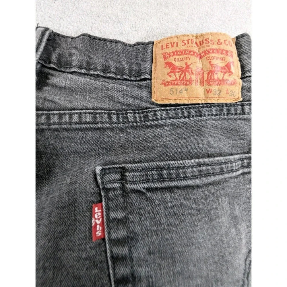 Levi's 514 Men's Straight Fit Faded Black Denim JeansFits 32x28